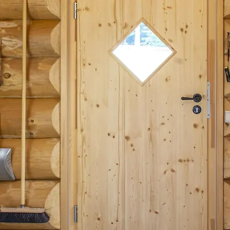 בית נופש Blockhaus Almhuette Wiesenglueck *